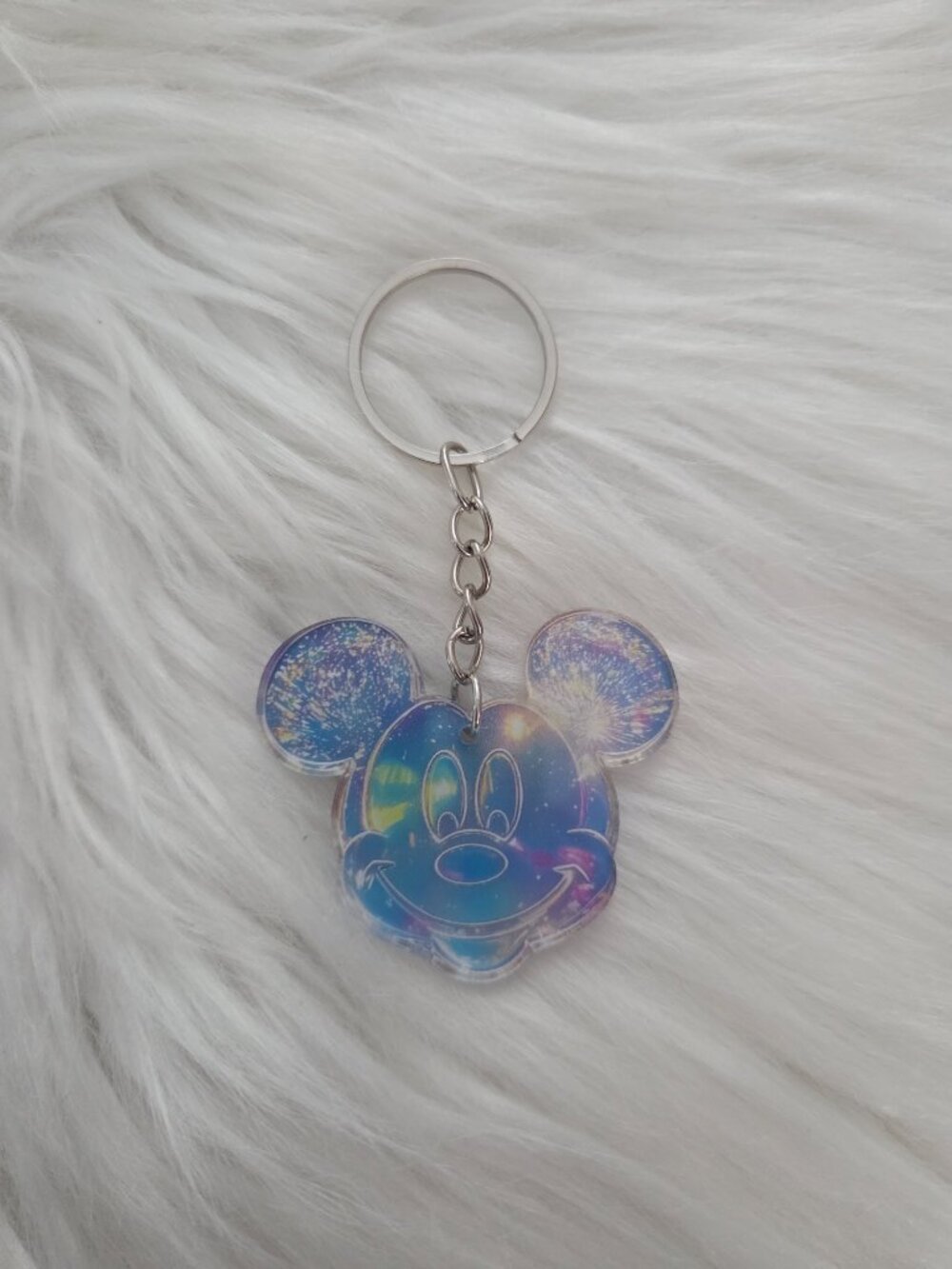 Mickey Mouse Design Keychain - Picture 2 of 6
